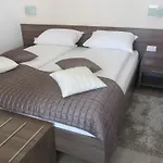 تولازي لوغانتيس